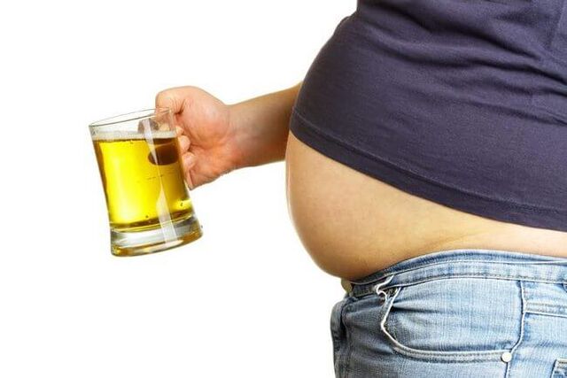 Men with beer bellies can set goals and lose weight